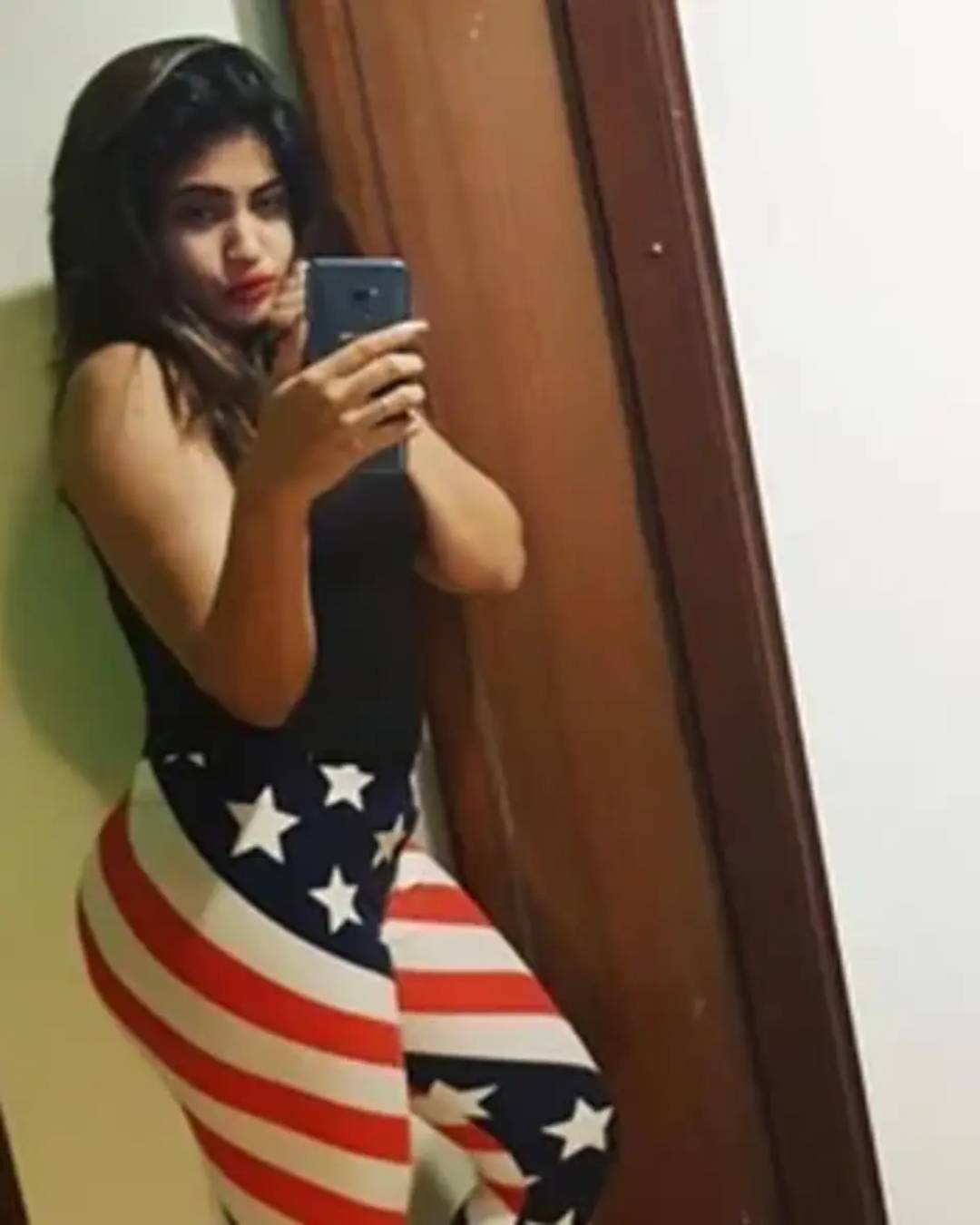 female call girl in Vasant Vihar